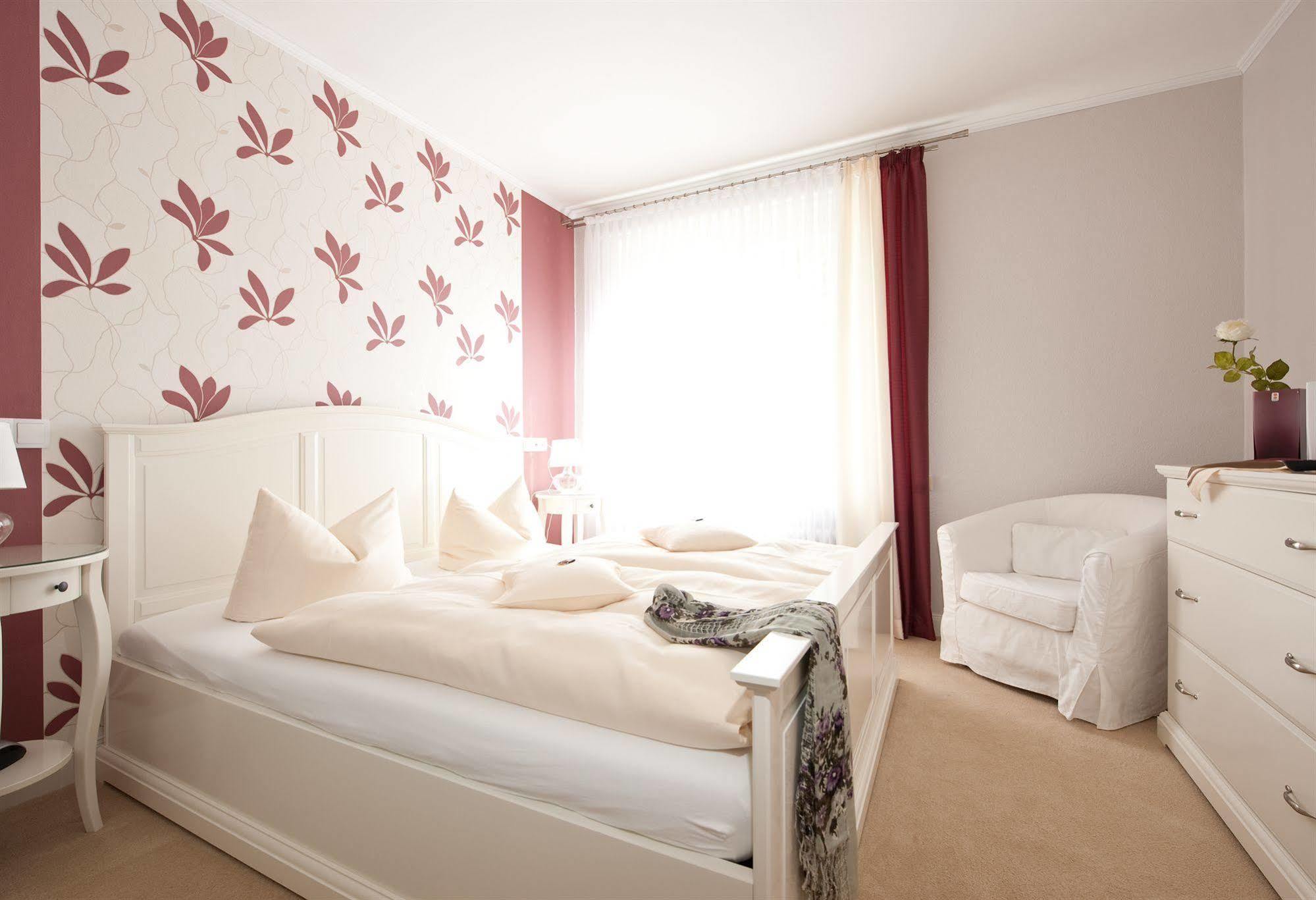 באד בוונסן Boutiquehotel Das Haus Am Walde מראה חיצוני תמונה